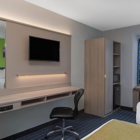 Microtel Inn By Wyndham Lake Norman Cornelius Exteriér fotografie