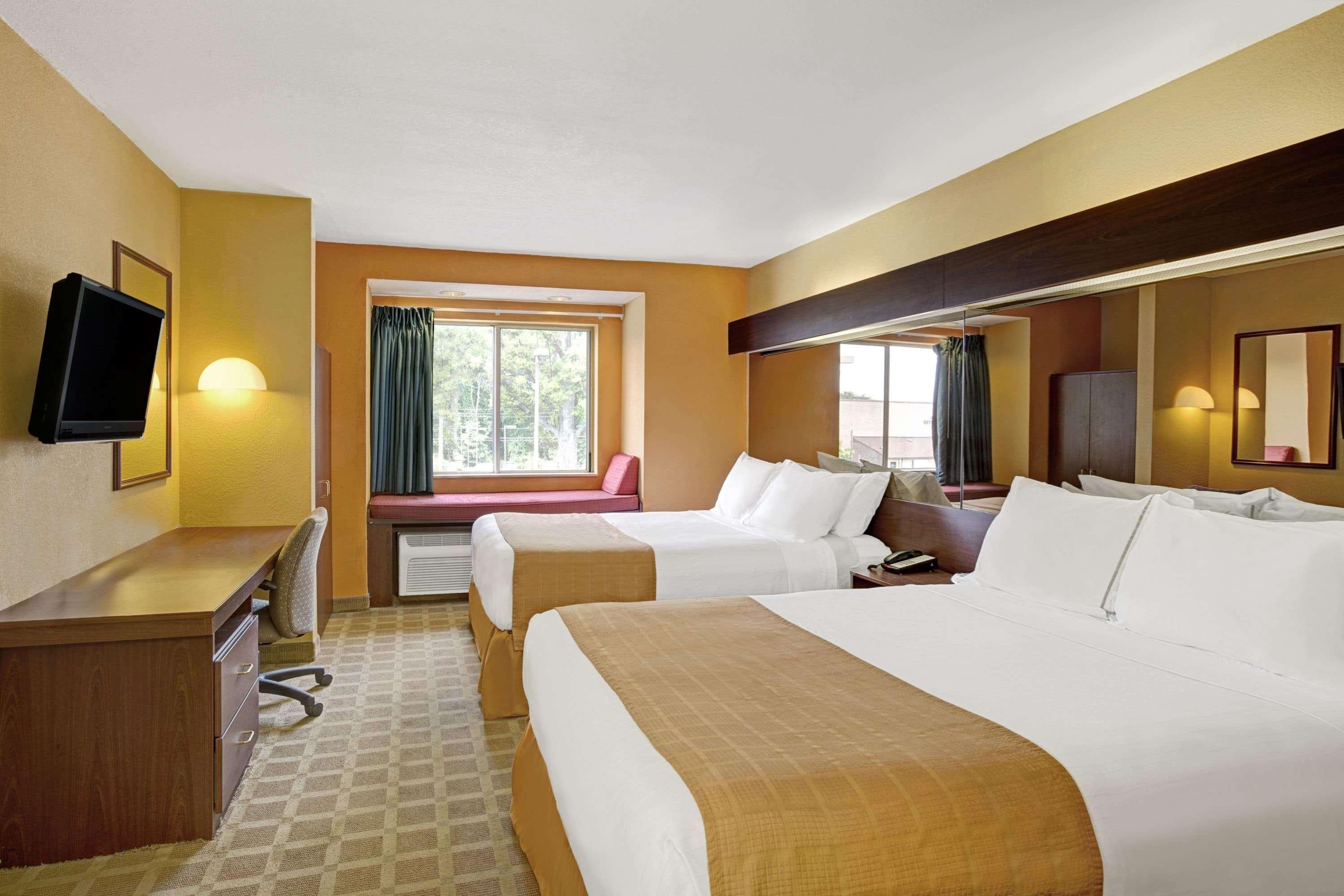 Microtel Inn By Wyndham Lake Norman Cornelius Exteriér fotografie
