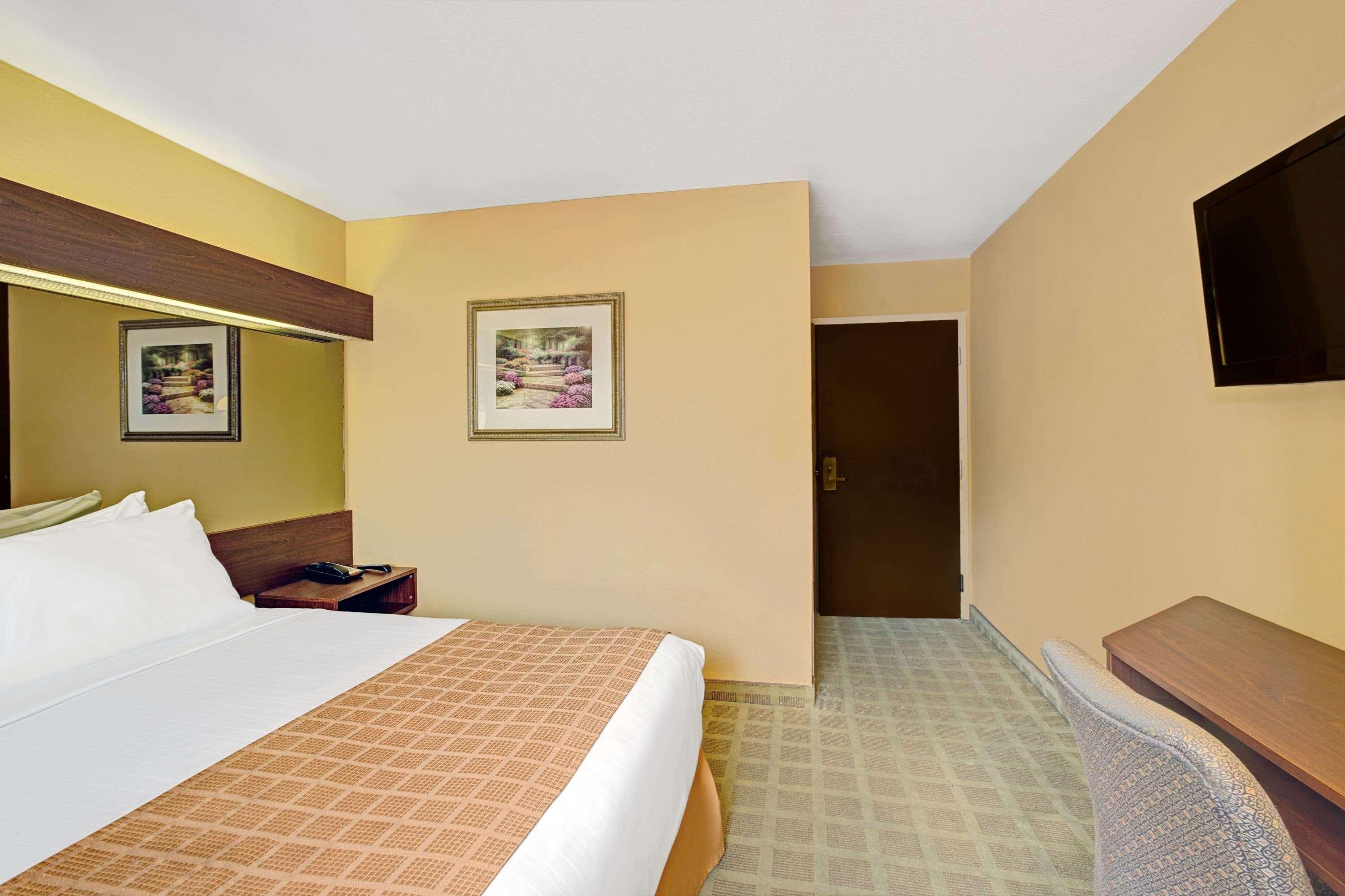 Microtel Inn By Wyndham Lake Norman Cornelius Exteriér fotografie