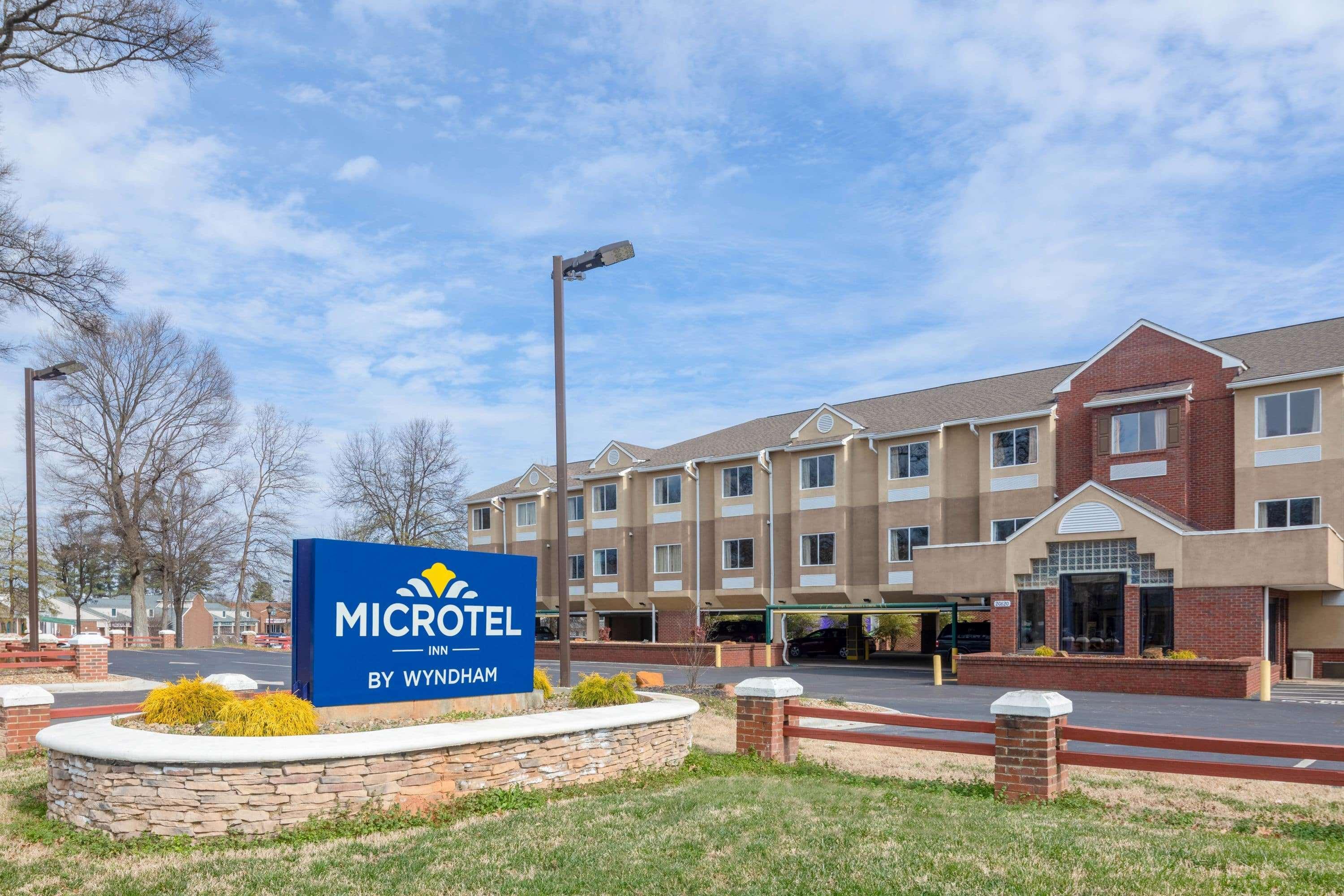 Microtel Inn By Wyndham Lake Norman Cornelius Exteriér fotografie